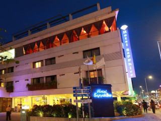 Hotel Sapphire