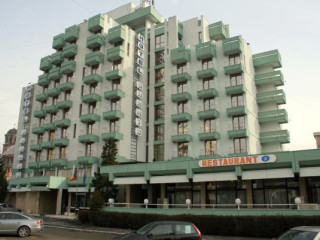HOTEL SARMIS