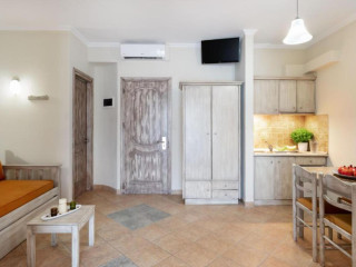 Sirines Complex Hotel