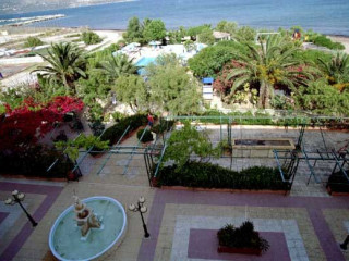 HOTEL SUMMERY
