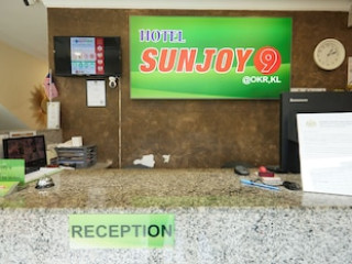 HOTEL SUNJOY9 @ MID VALLEY