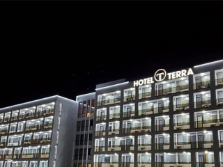 HOTEL TERRA