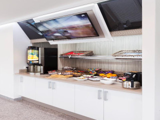 Hotel The Originals Marne-la-Vallée Est Meaux