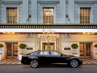 Hotel The Pierre, A Taj, New York