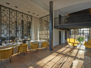 Hotel The Serras