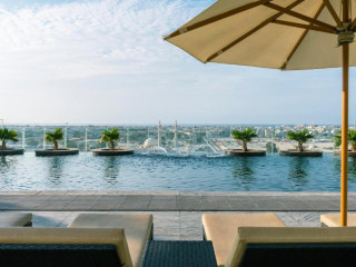 Hotel The Tower Plaza Dubai