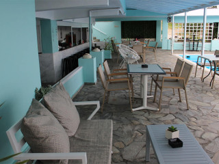 Hotel Tropicana Inn
