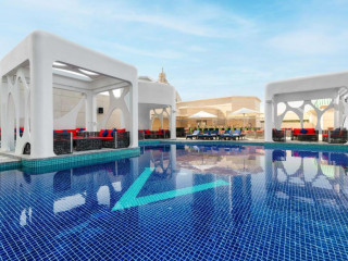 V Hotel Curio Collection by Hilton