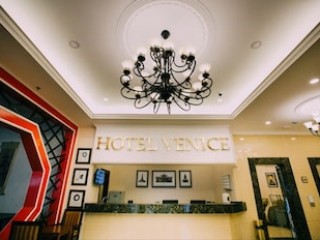 HOTEL VENICE