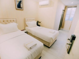 HOTEL VENICE