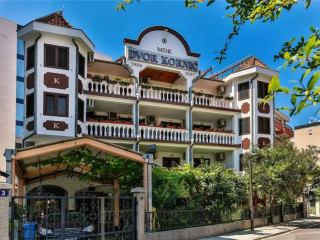 Hotel Villa Dvor Kornic - Budva