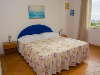 Hotel Villa Mena