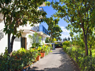 HOTEL VILLA SANT'ANTONIO