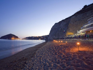 Hotel Vittorio Beach Resort