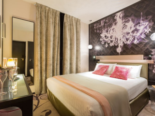 Hotel Yllen Eiffel