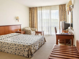 Hotel Yo