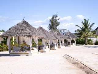 Gold Zanzibar Beach House Spa