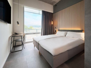 Hotel Zleep Madrid Airport