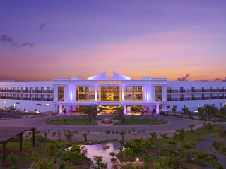 Meliá Dunas Beach Resort & Spa