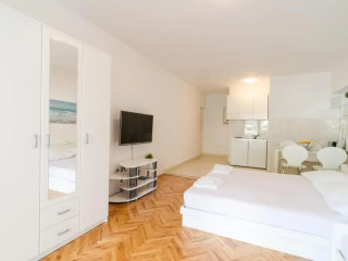 House Apartments Ariva