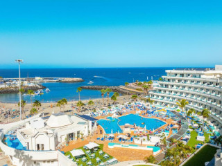 Hovima La Pinta Beachfront Family Hotel