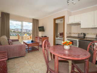 THE BIRD EXCLUSIVE GUEST HOUSE AND SPA