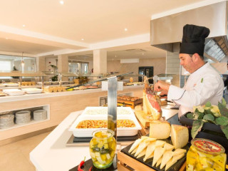 HSM Regana Hotel