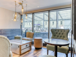 hub by Premier Inn London Paddington - Paddington Station