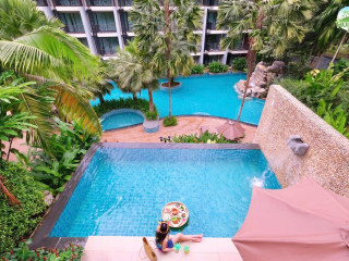 HULA HULA RESORT l truly tropical and fun wellness