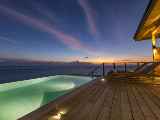 HURAWALHI ISLAND RESORT MALDIVES