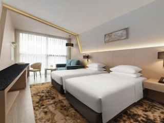 HYATT PLACE BANGKOK SUKHUMVIT 1