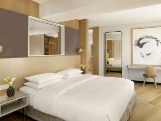 Hyatt Regency Paris Etoile