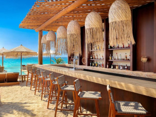 Hyatt Vivid Grand Island Cancun-All Inclusive Adults Only