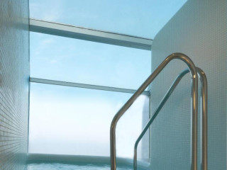 i-Suite Hotel