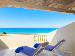 Iakinthos Tsilivi Beach