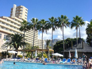 SUPICHA POOL ACCESS