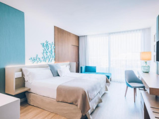 Ghazala Beach / Village