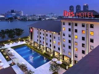 IBIS BANGKOK RIVERSIDE