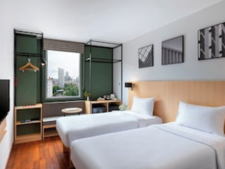 IBIS BANGKOK SUKHUMVIT 4