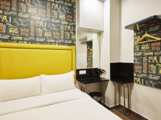 IBIS BUDGET SINGAPORE BUGIS (SG CLEAN)