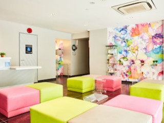 IBIS BUDGET SINGAPORE SELEGIE (SG CLEAN)