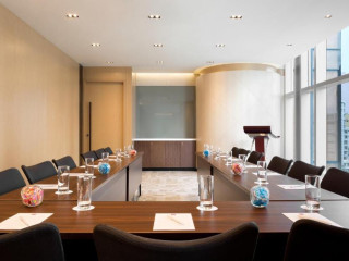 ibis Hong Kong Central & Sheung Wan Hotel