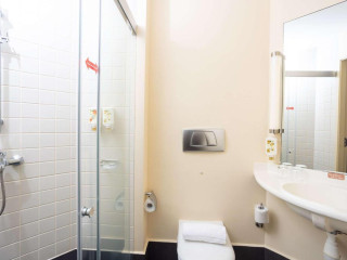 NAFSIKA HOTEL ATHENS CENTRE