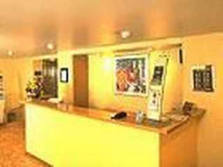 IBIS STYLES VOLTAIRE REPUBLIQUE