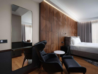 Iceland Parliament Hotel, Curio Collection by Hilton