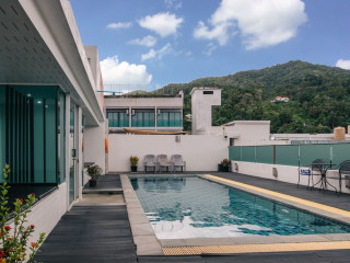 iCheck Inn Central Patong