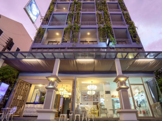 iCheck inn Phuket Town