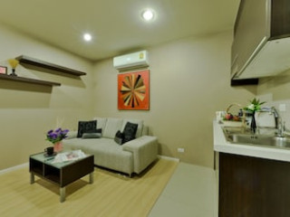 ICHECK INN SKYY RESIDENCE SUKHUMVIT 1