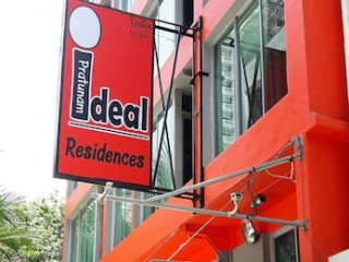 IDEAL HOTEL PRATUNAM