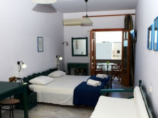 Idomeneas Apartments